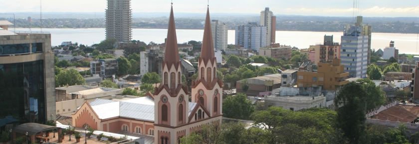 Encarnación au Paraguay